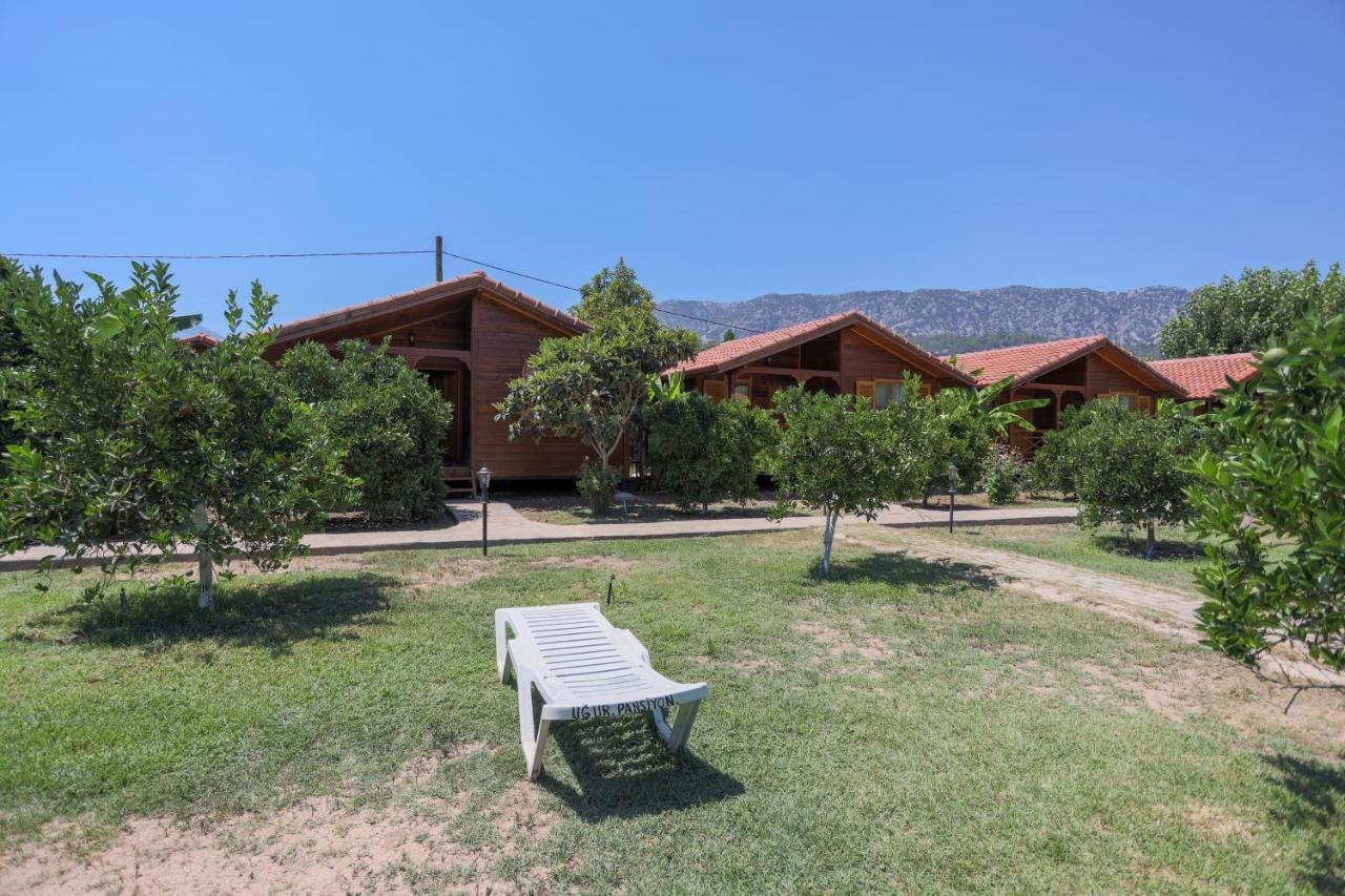 Ugur Pansiyon Bungalows Çıralı Eksteriør billede