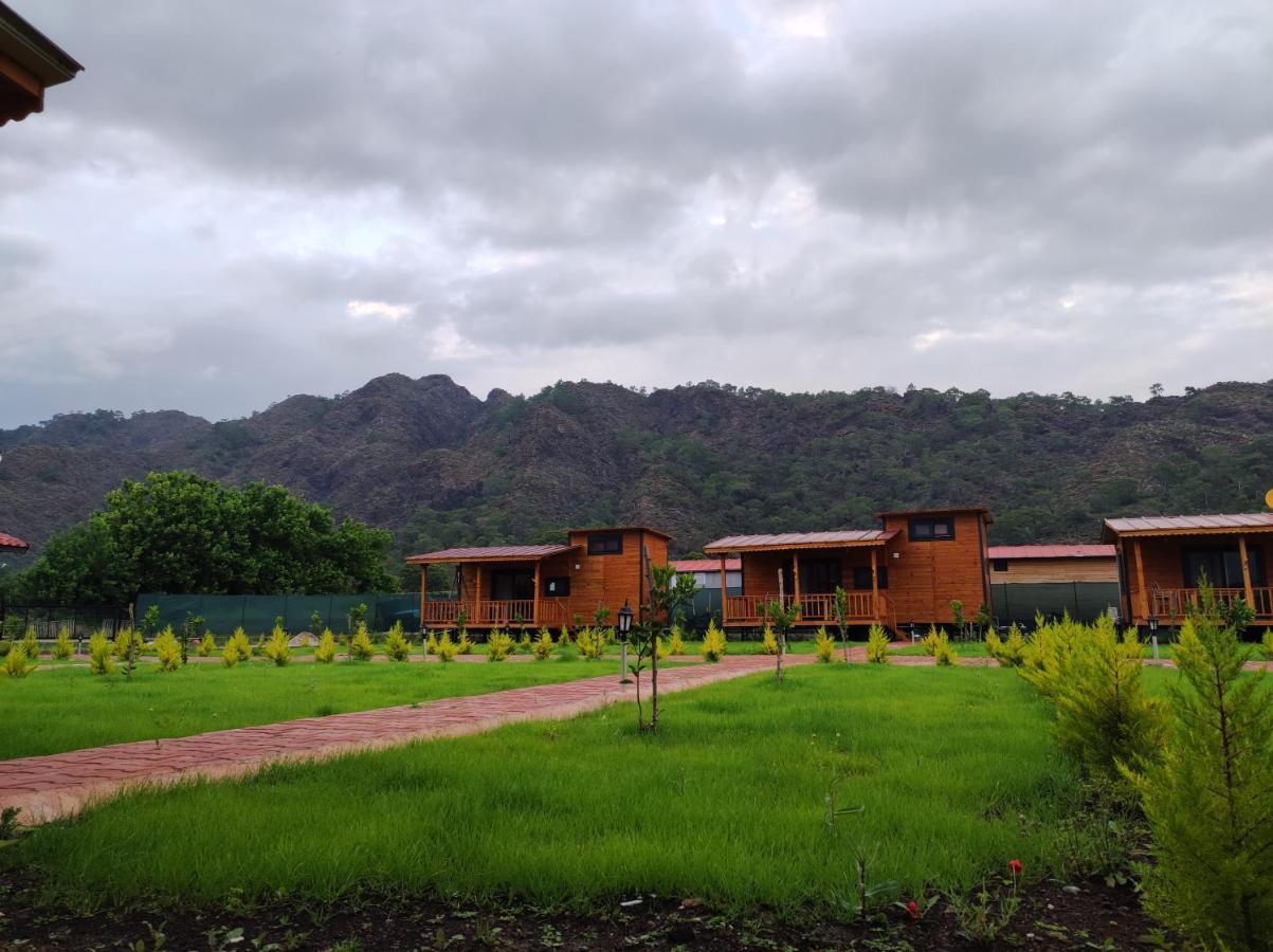Ugur Pansiyon Bungalows Çıralı Eksteriør billede