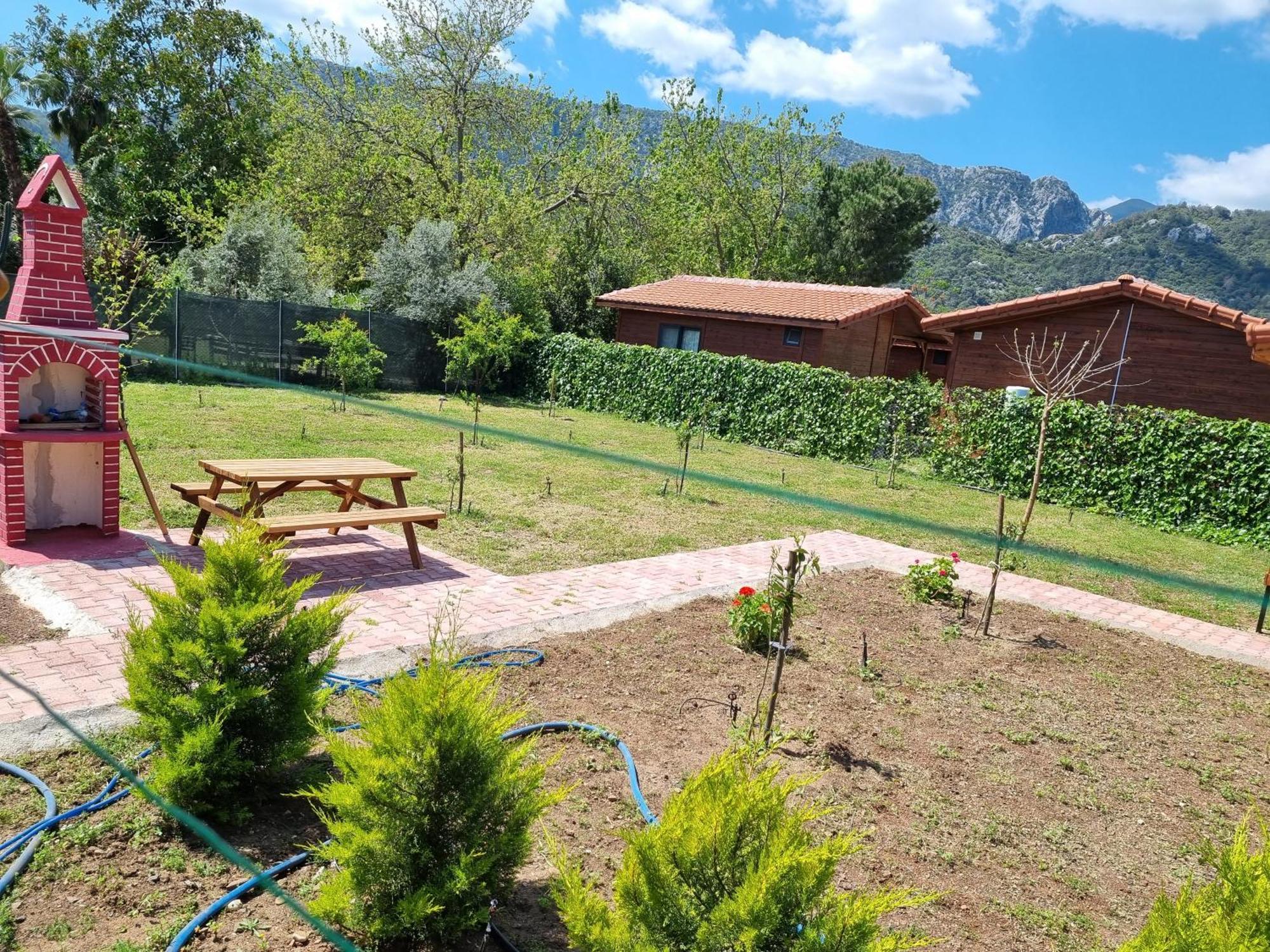 Ugur Pansiyon Bungalows Çıralı Eksteriør billede